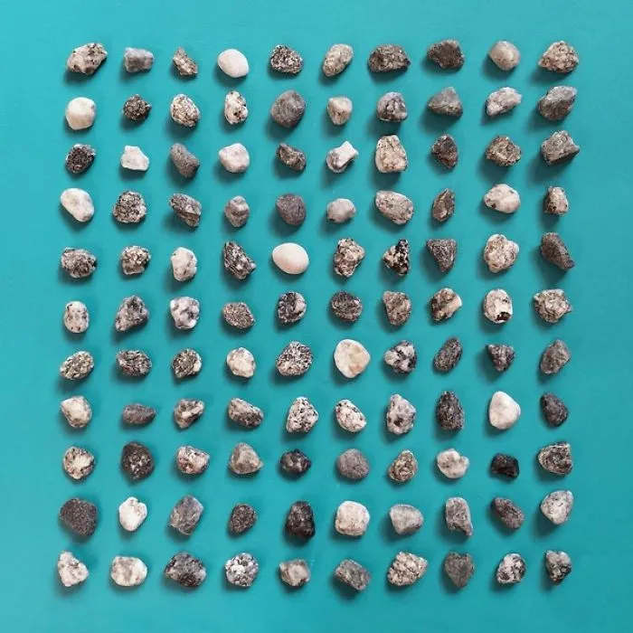 Artist Uses Everyday Objects To Create Powerful Arrangements In An Ode To Turquoise