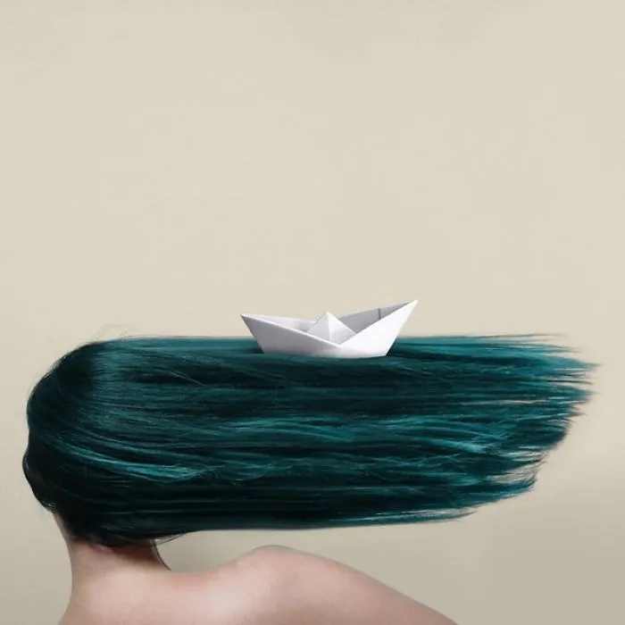 Artist Uses Everyday Objects To Create Powerful Arrangements In An Ode To Turquoise
