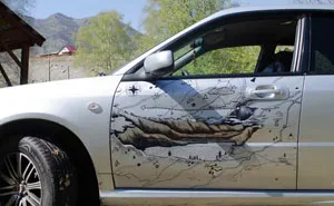 When A Truck Bumped This Russian Man's Car, He Decided To "Fix" It In The Most Creative Way