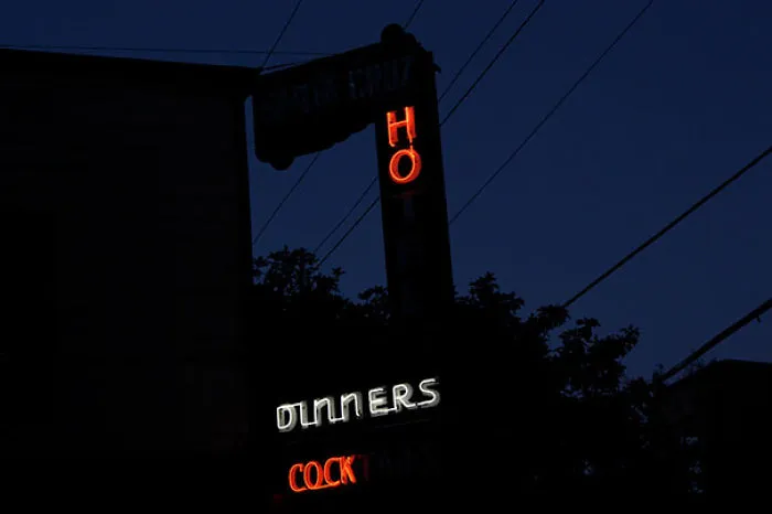 Hotel, Dinners And Cocktails