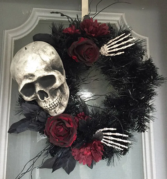 Halloween Wreaths Are A Thing Now, And They're Creepily Awesome