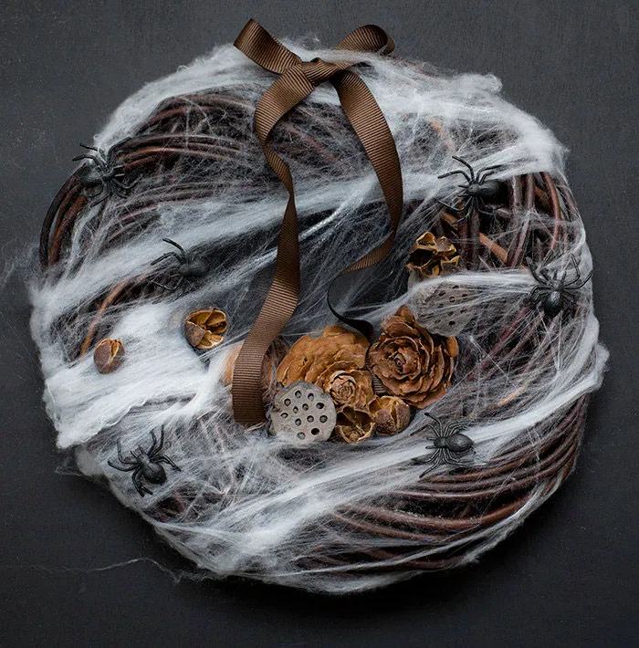 Halloween Wreaths Are A Thing Now, And They're Creepily Awesome
