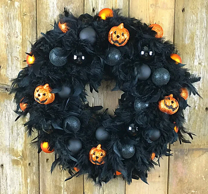Halloween Wreaths Are A Thing Now, And They're Creepily Awesome