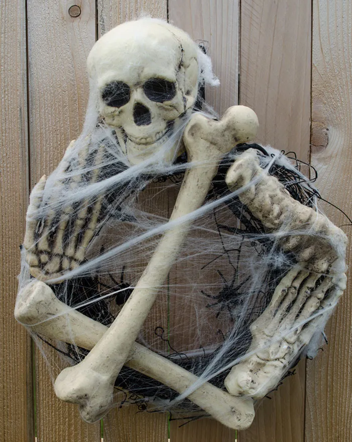 Halloween Wreaths Are A Thing Now, And They're Creepily Awesome