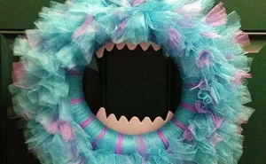 Halloween Wreaths Are A Thing Now, And They're Creepily Awesome