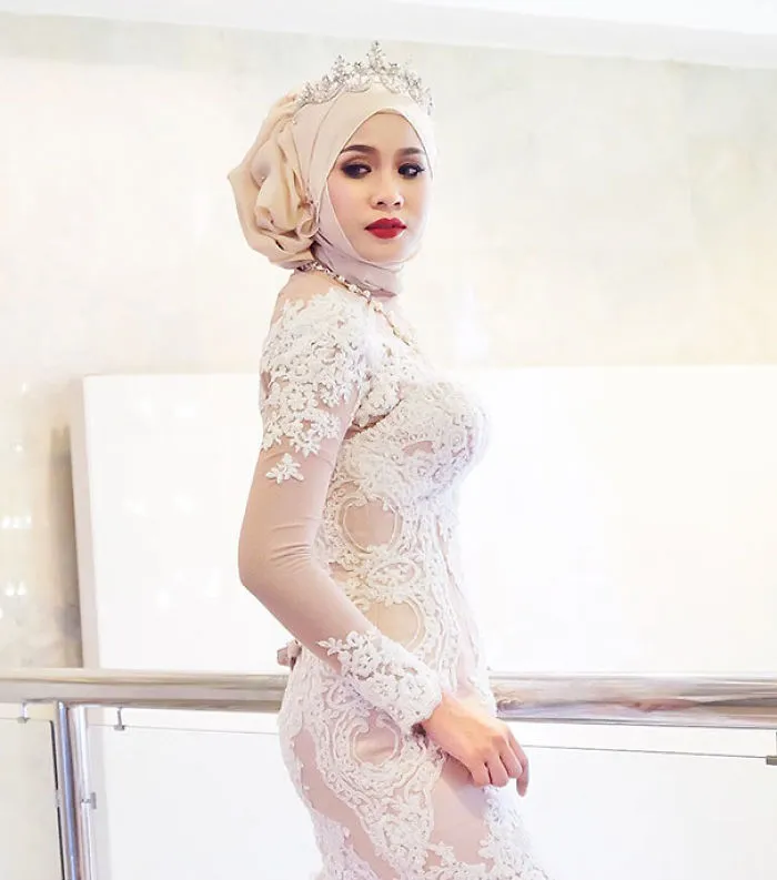 58 Brides Wearing Hijabs On Their Big Day Look Absolutely Stunning