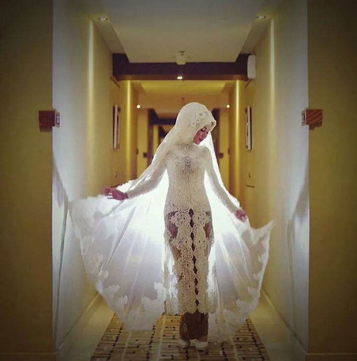58 Brides Wearing Hijabs On Their Big Day Look Absolutely Stunning