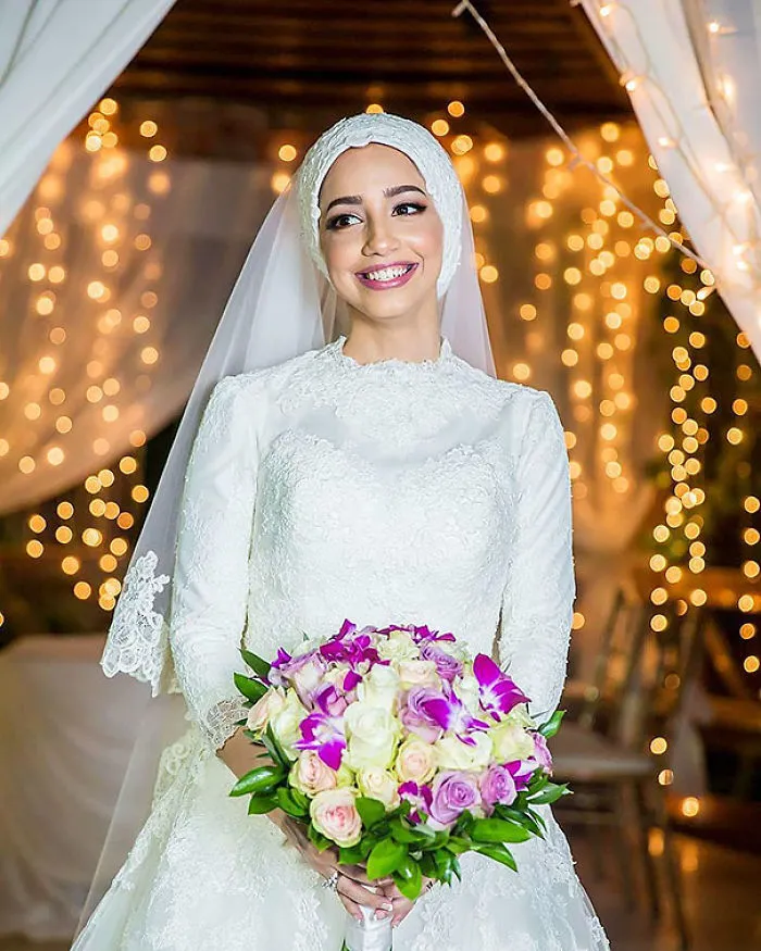 58 Brides Wearing Hijabs On Their Big Day Look Absolutely Stunning