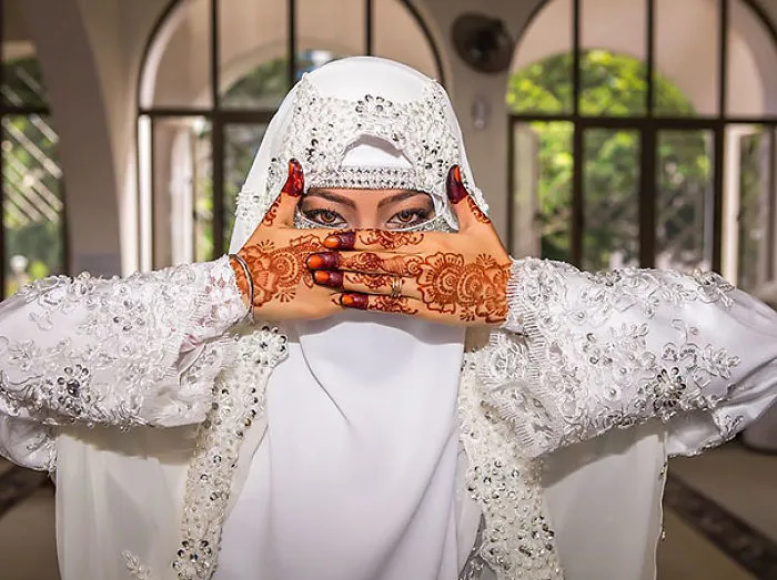 58 Brides Wearing Hijabs On Their Big Day Look Absolutely Stunning
