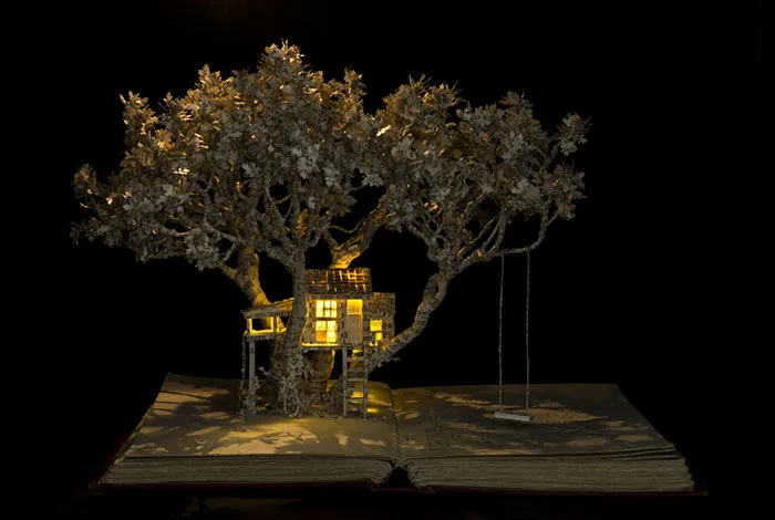 Old Books Turned Into Fairytale Sculptures By Su Blackwell