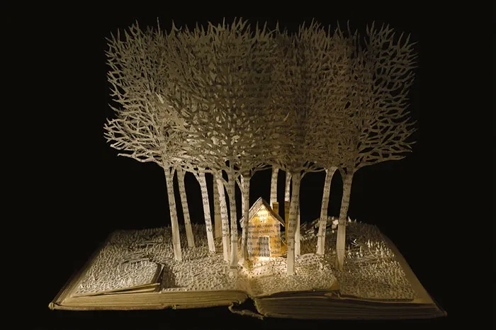 Old Books Turned Into Fairytale Sculptures By Su Blackwell