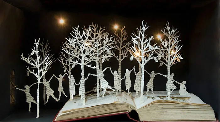 Old Books Turned Into Fairytale Sculptures By Su Blackwell
