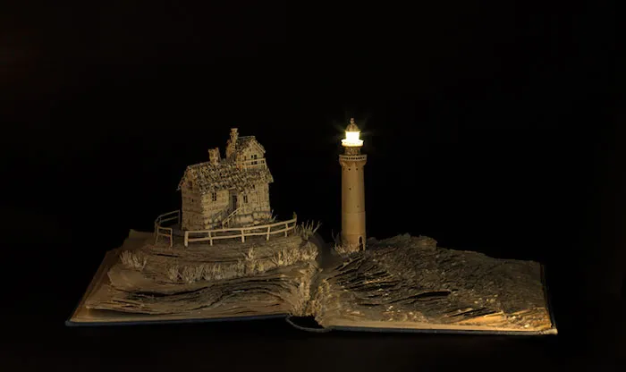 Old Books Turned Into Fairytale Sculptures By Su Blackwell