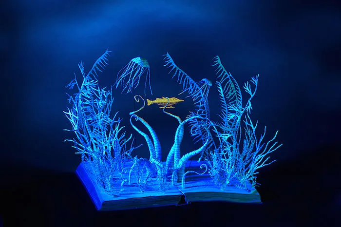 Old Books Turned Into Fairytale Sculptures By Su Blackwell