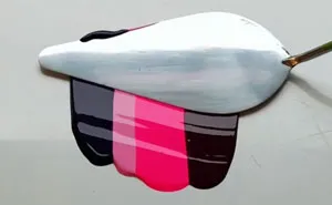 Oddly Satisfying Paint Smearing By Annette Labedzki