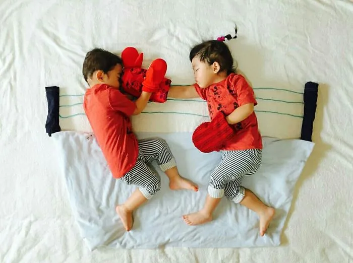 This Mom Is A Badass She Uses Her Twins For Her Flatlays