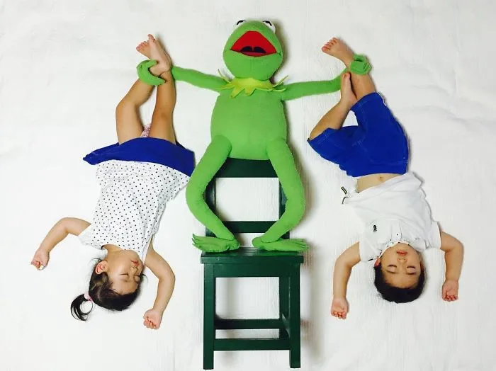 Sleeping Twins Have No Idea They Go On Epic Adventures When They Sleep