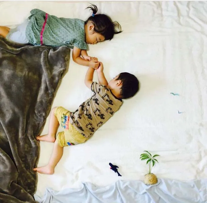Sleeping Twins Have No Idea They Go On Epic Adventures When They Sleep