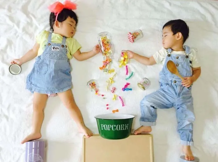 Sleeping Twins Have No Idea They Go On Epic Adventures When They Sleep