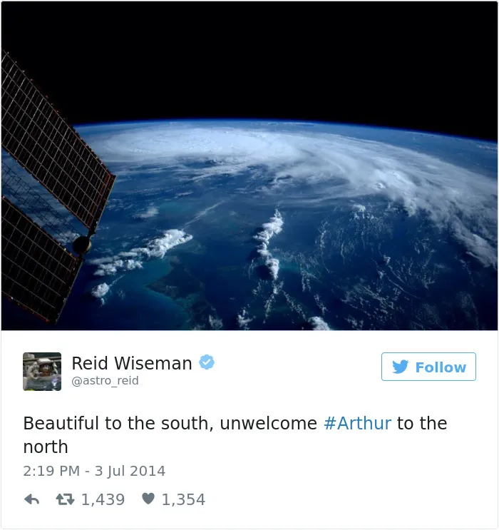 Astronaut's Tweets From Space Show That It's The Best Job In The World (119 Pics)