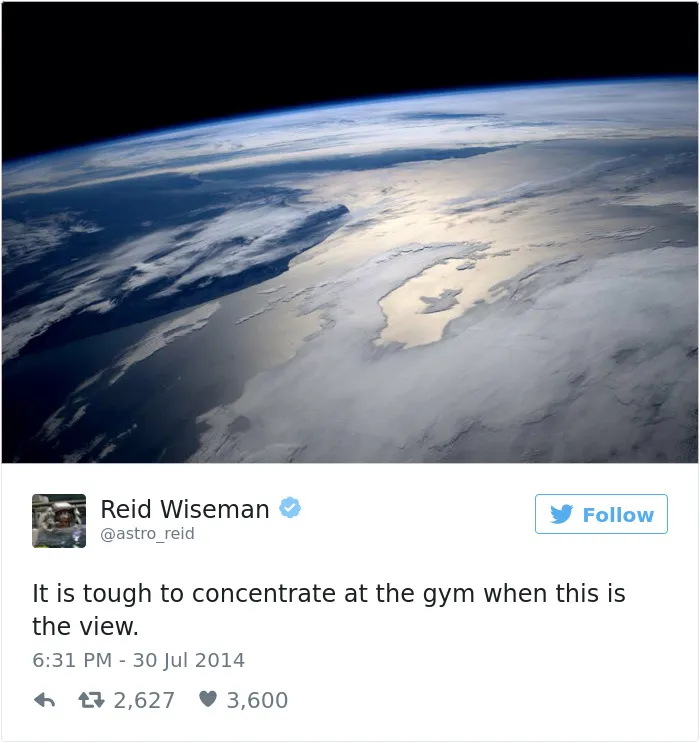 Astronaut's Tweets From Space Show That It's The Best Job In The World (119 Pics)