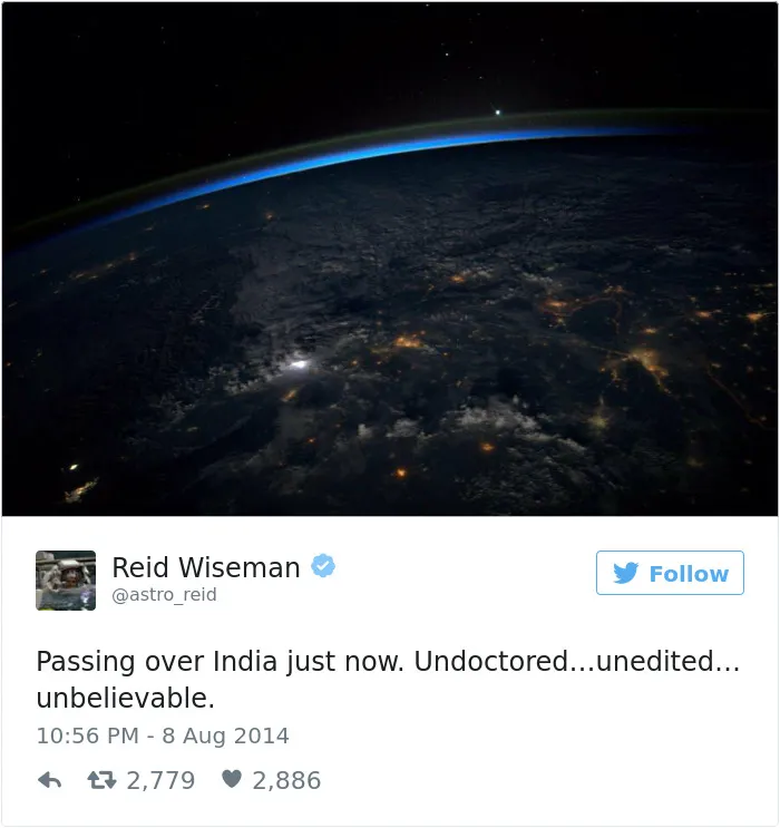 Astronaut's Tweets From Space Show That It's The Best Job In The World (119 Pics)