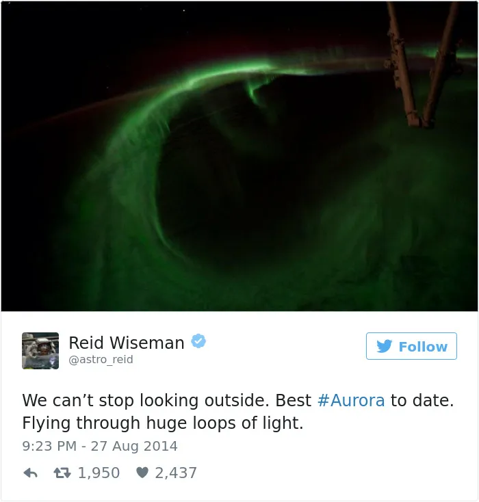 Astronaut's Tweets From Space Show That It's The Best Job In The World (119 Pics)