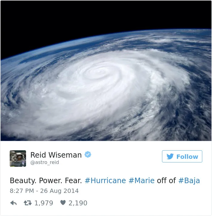 Astronaut's Tweets From Space Show That It's The Best Job In The World (119 Pics)
