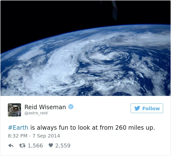 Astronaut's Tweets From Space Show That It's The Best Job In The World (119 Pics)