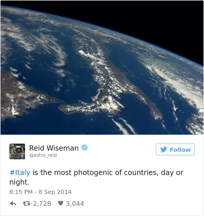 Astronaut's Tweets From Space Show That It's The Best Job In The World (119 Pics)