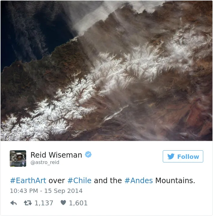 Astronaut's Tweets From Space Show That It's The Best Job In The World (119 Pics)