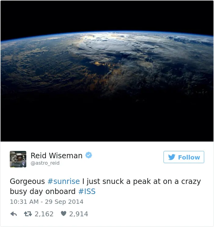 Astronaut's Tweets From Space Show That It's The Best Job In The World (119 Pics)