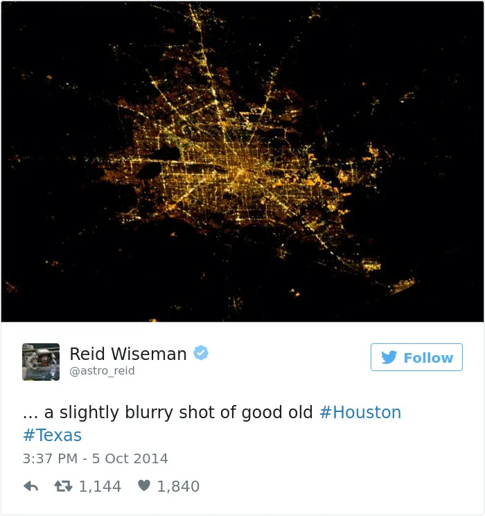 Astronaut's Tweets From Space Show That It's The Best Job In The World (119 Pics)