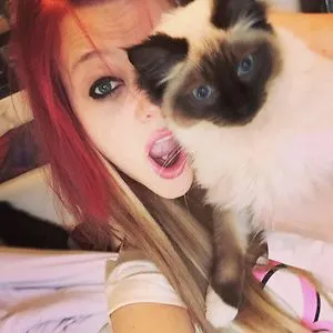 Jadine Arnold