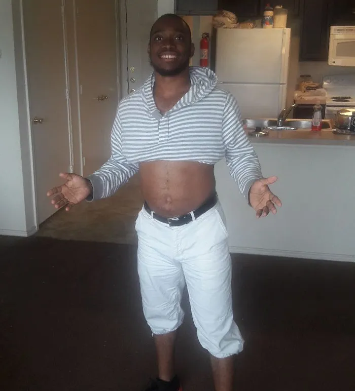 Men Are Fighting Back Against Girlfriends Stealing Their Hoodies