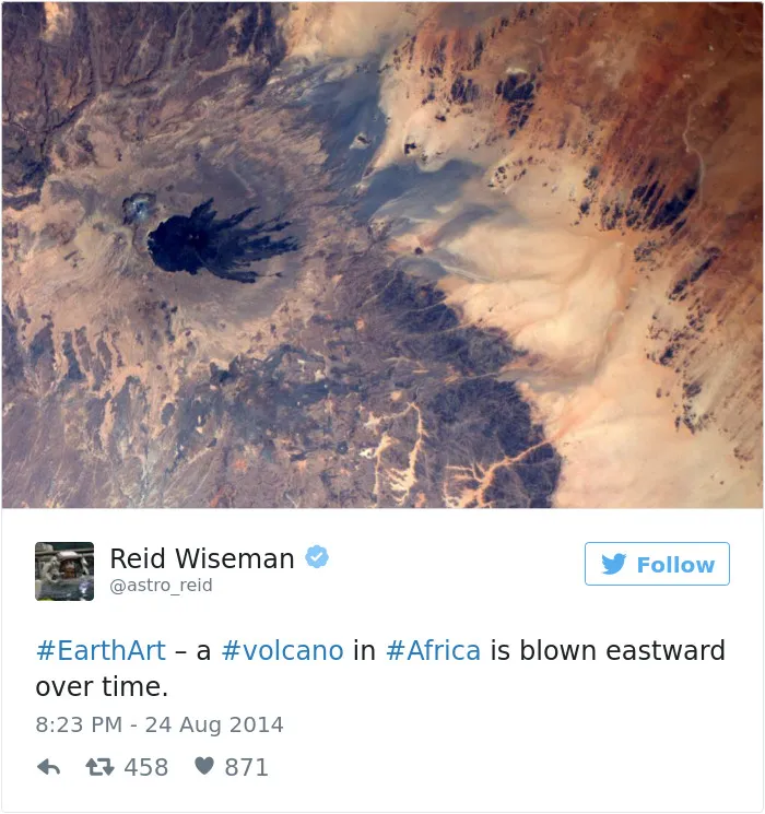 Astronaut's Tweets From Space Show That It's The Best Job In The World (119 Pics)