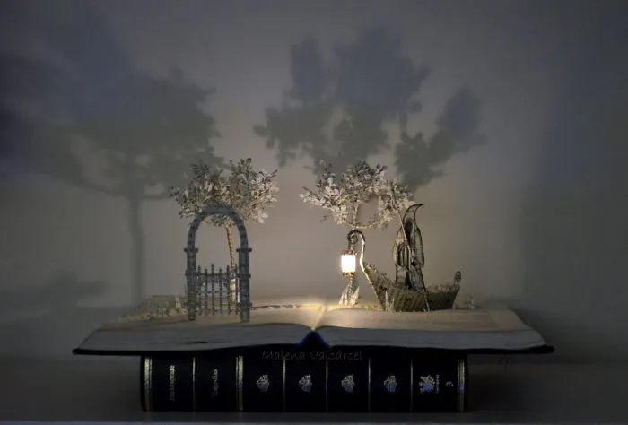 I Upcycle Old Books By Turning Them Into Magical Sculptures