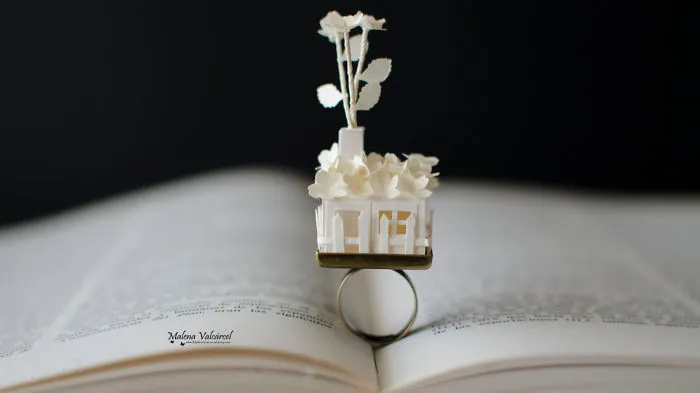 I Upcycle Old Books By Turning Them Into Magical Sculptures