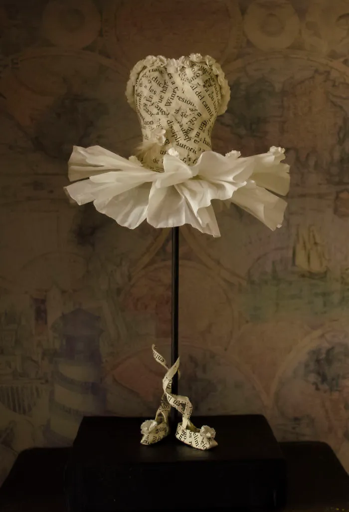 I Upcycle Old Books By Turning Them Into Magical Sculptures
