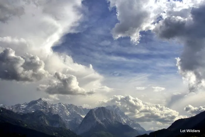 I Am A Travel Photographer With A Flair For The Dramatic