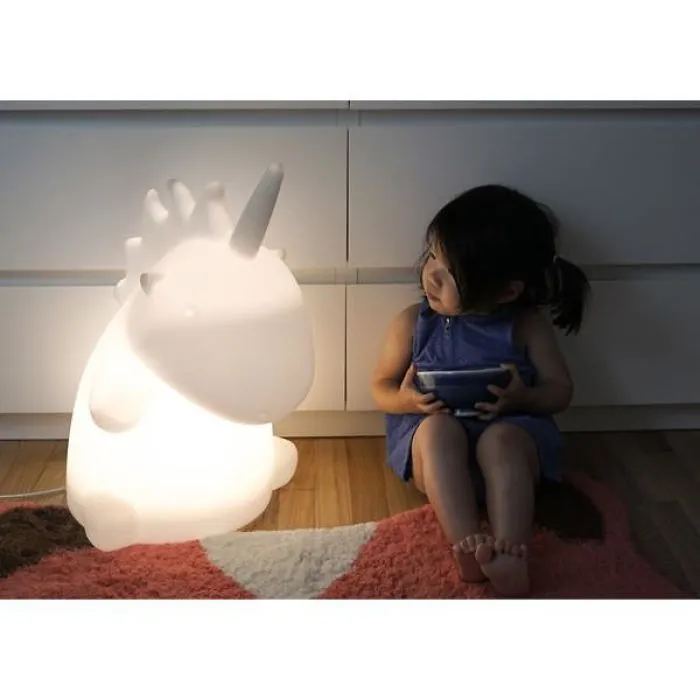 It’s Almost Halloween! Adorable Unicorn And Cat Lamps To Keep You From Being Scared By The Boogeyman