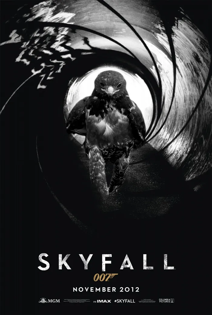 Badass Hawk 007 W/license To Kill - Skyfall