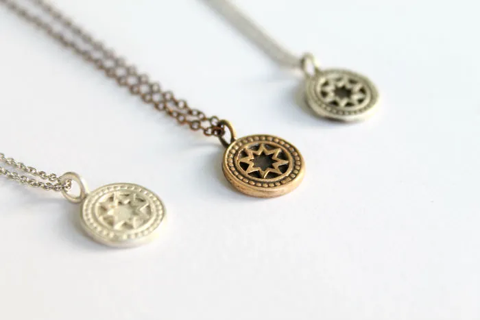 Bellatrix Tiny Necklace