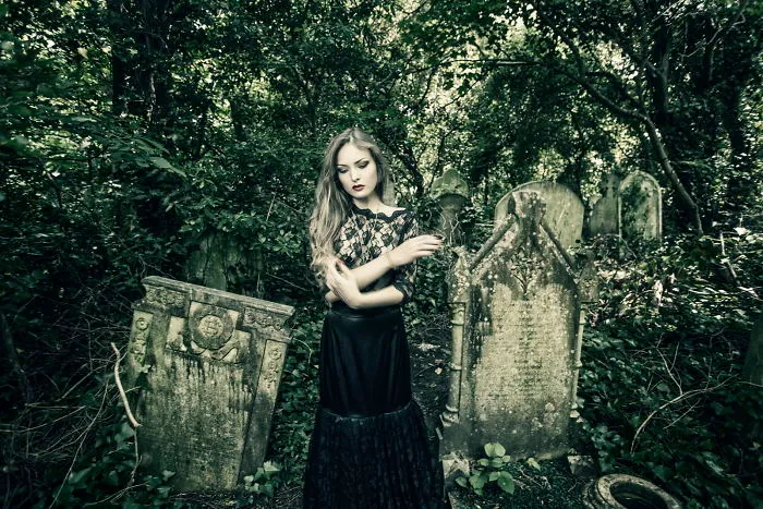 We Celebrated Halloween In London's Cemeteries