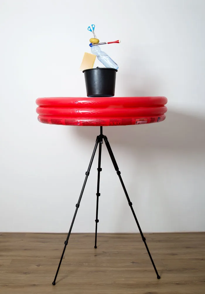 Pillars Of Home: I Balance Household Objects Into Floor-To-Ceiling Sculptures (Part 2)