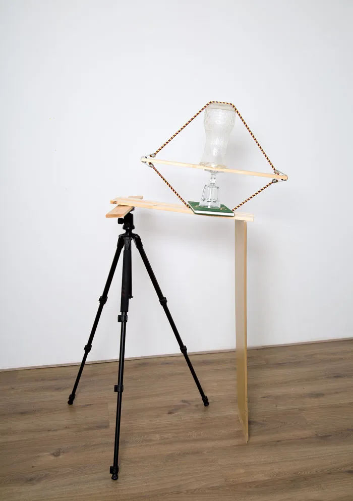 Pillars Of Home: I Balance Household Objects Into Floor-To-Ceiling Sculptures (Part 2)