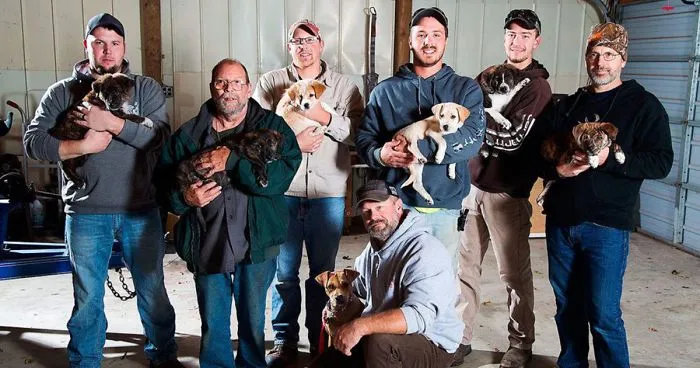 Stray Dog Leads Partying Bachelor Guys To Her 7 Newborns, They Adopt Them All
