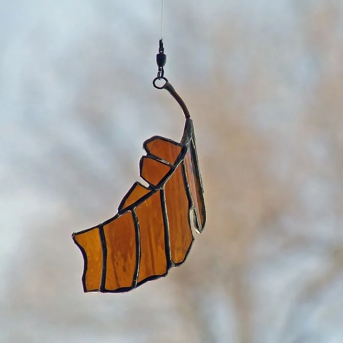 Artist Turns Beer Bottles Into Beautifully Curved Leaves