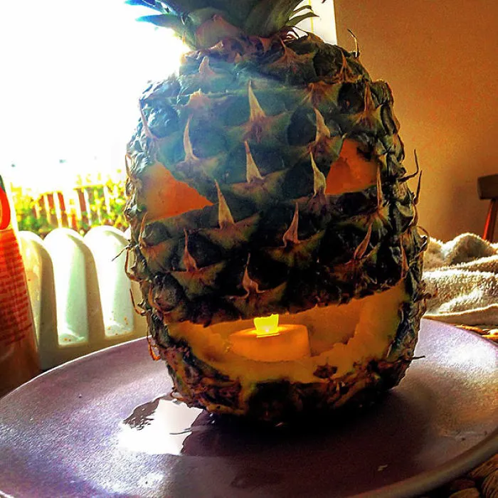 People Are Carving Pineapples For This Halloween, And They Look Pretty Awesome