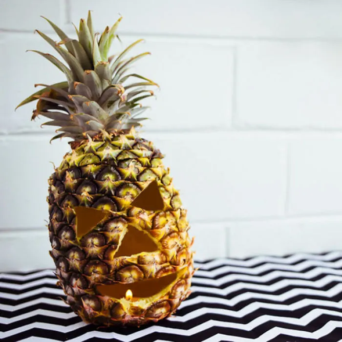 People Are Carving Pineapples For This Halloween, And They Look Pretty Awesome